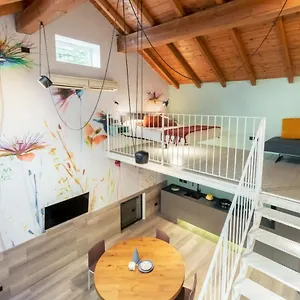 Studio Mav - Design In Porta Romana Apartment